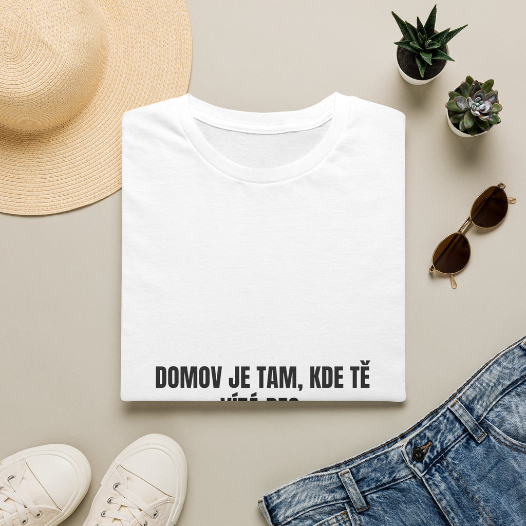 DOMOV JE TAM, KDE TĚ VÍTÁ PES.